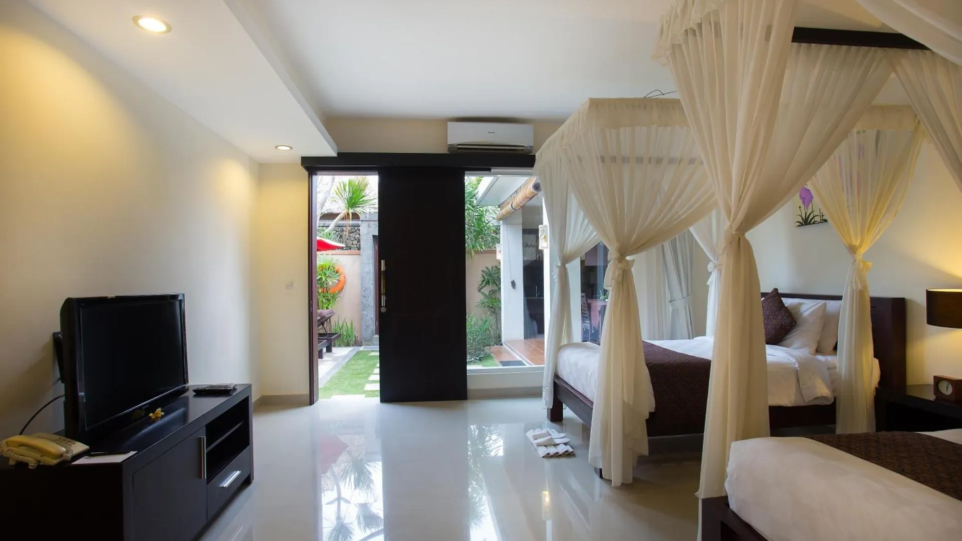 The Yubi Boutique Villas Seminyak - Chse Certified