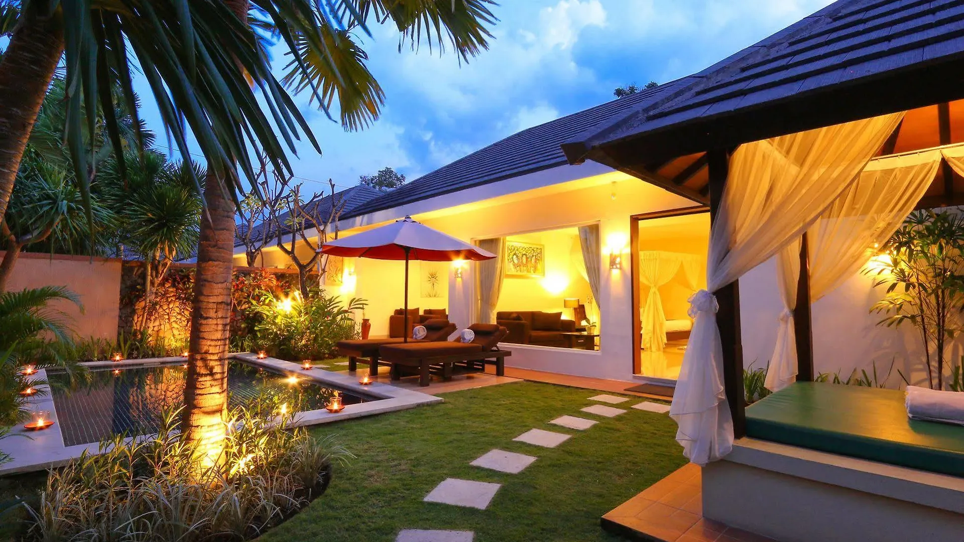 The Yubi Boutique Villas Seminyak - Chse Certified